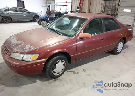 1999 Toyota Camry Ce from USA, damaged, VIN 4T1BG22K9XU508562